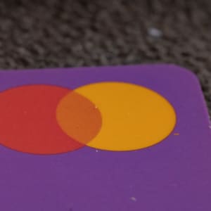 MasterCard u odnosu na druge metode plaćanja u online kasinima