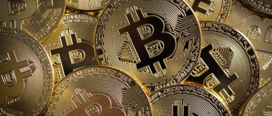 Bitcoin u odnosu na tradicionalne metode plaćanja za online kasina: prednosti i mane